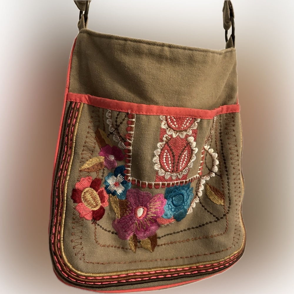 Floral Embroidered Cross-Body Handbag